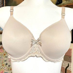 Chantelle Beige Lightly Lined Underwire Bra with Stretch Lace 34C